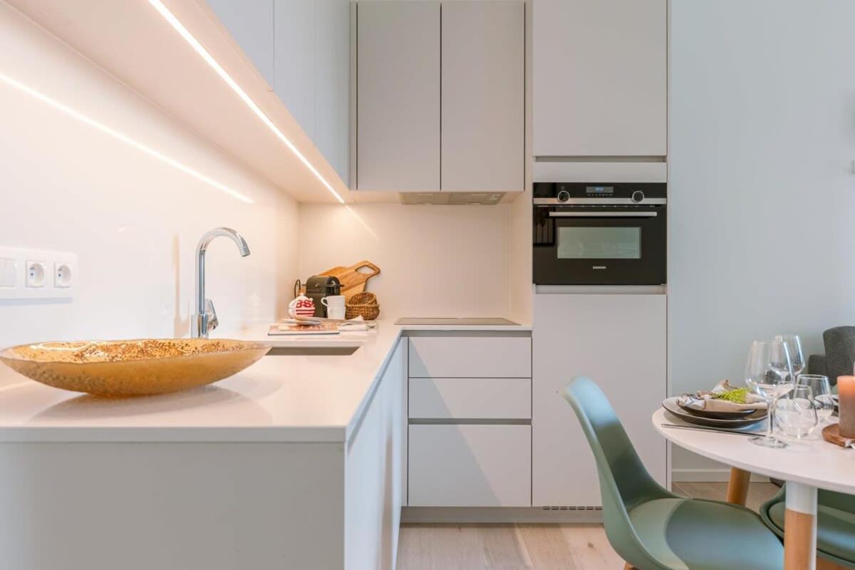 Apartment Huswell - Modern In A New Near The Sea
